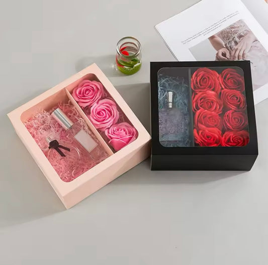 SQUARED ROSES GIFT BOX - BLACK/PINK