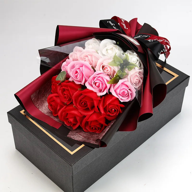 PRESERVED ROSES CLASSIC BOUQUET - RED